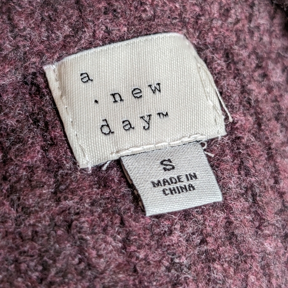 *Final Price Drop* A New Day "Cheers" Crewneck Sweater Sz S Holidays Celebration - Picture 9 of 10